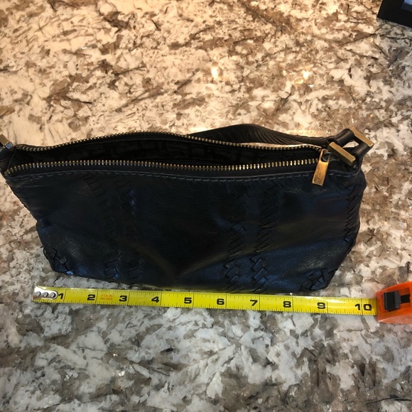 Caroline Herrera black leather small purse - Picture 5 of 7